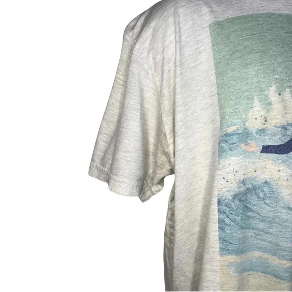 American Apparel Graphic T-Shirt | Short Sleeve | Man in Ocean Scene - Picture 3 of 9